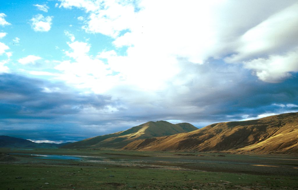 We camped out most nights, in places like this there were no shortages of campsites. Before Saga, Tibet.